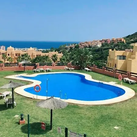 Apartment Duquesa 2 Bed Sleeps 6 Overlooking Pool With Magnificent Sea Views