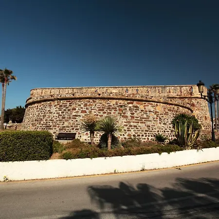 Duquesa 2 Bed Sleeps 6 Overlooking Pool With Magnificent Sea Views Apartment Manilva
