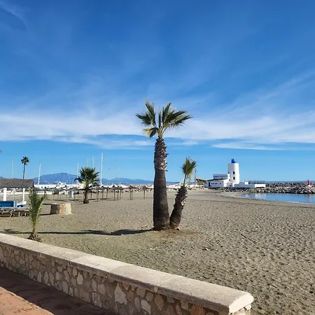 Duquesa 2 Bed Sleeps 6 Overlooking Pool With Magnificent Sea Views Apartment