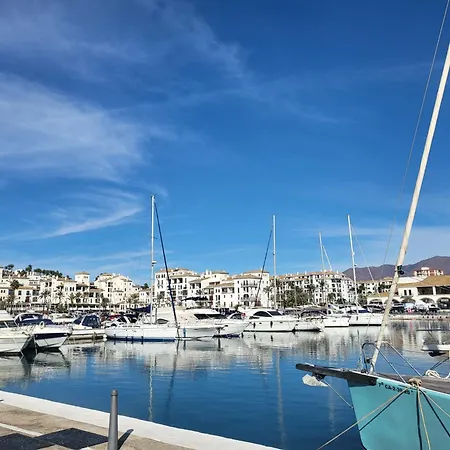 Duquesa 2 Bed Sleeps 6 Overlooking Pool With Magnificent Sea Views