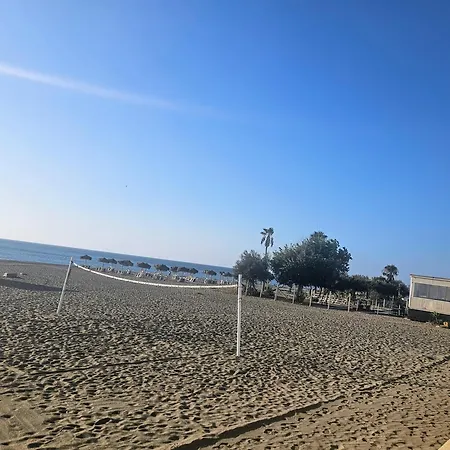 Apartment Duquesa 2 Bed Sleeps 6 Overlooking Pool With Magnificent Sea Views *